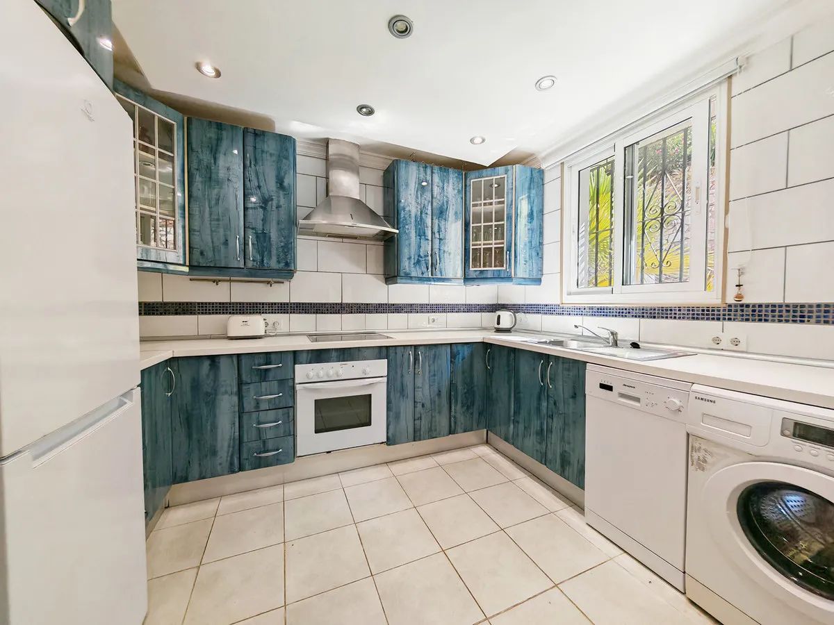 7883d3c5-9b57-410f-ad79-dfb533f3f247