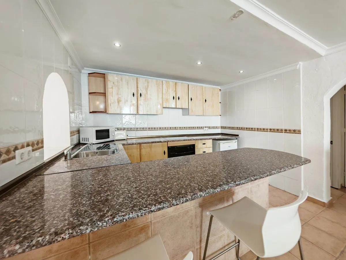 afdf308d-6355-4e0b-987c-45d7cce31486