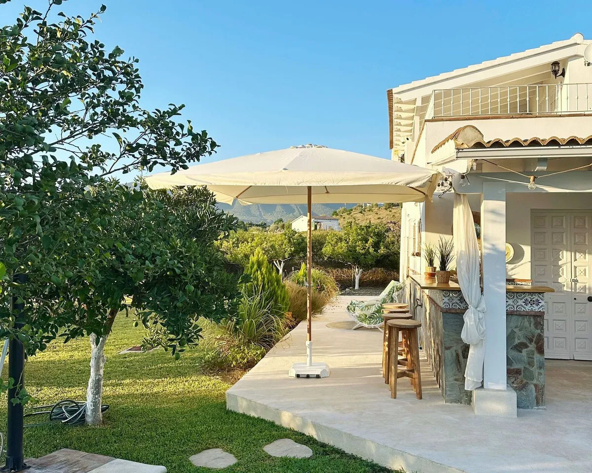 35d5bc65-abe3-48f2-96a1-c955f6a1a2cb