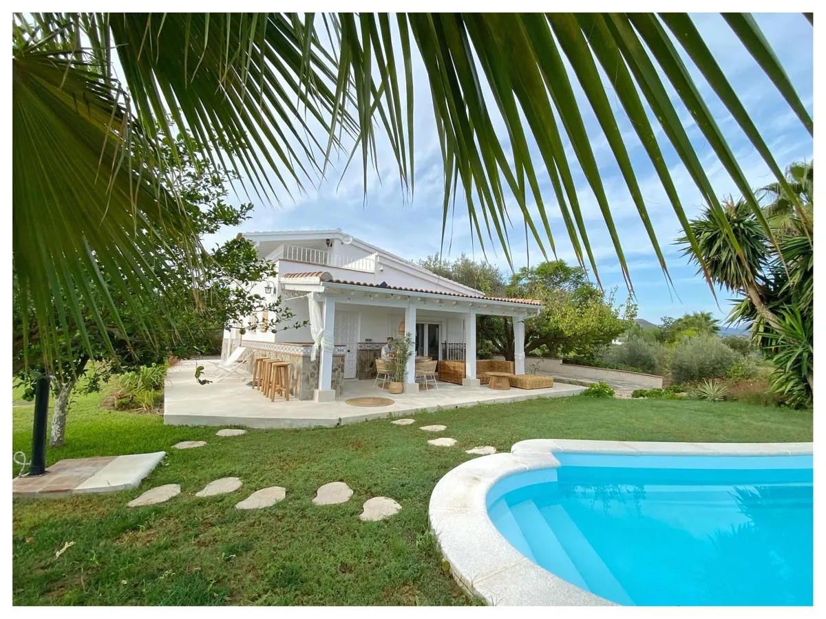 f21d4fa4-5837-42a4-814c-57257f22d5e3