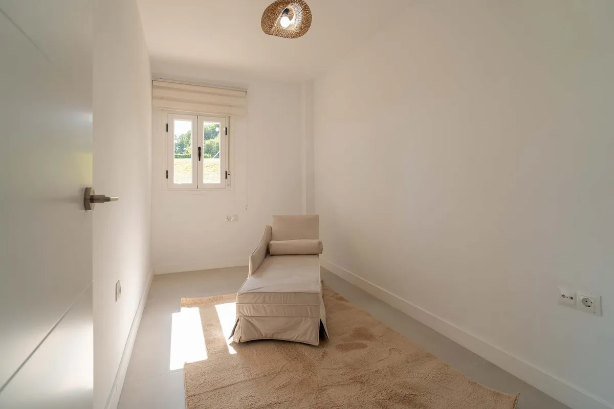 05793074-d232-4784-bfdd-5d8f17361397