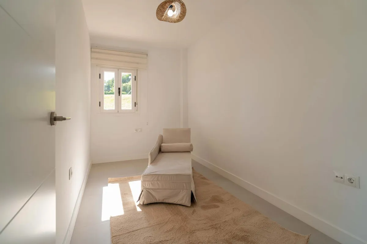 835e5849-f199-4929-9af4-e022f193d919