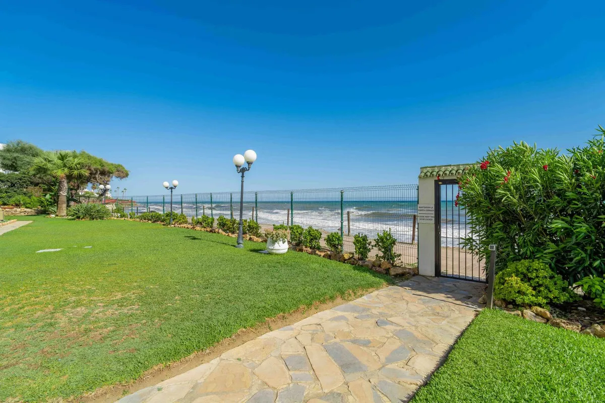 9b2fd714-93d0-4c8e-9fe1-a55e16162856