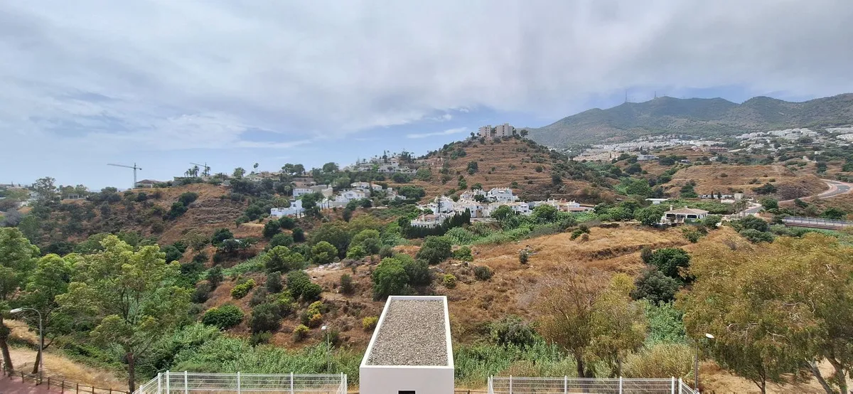 1ae24e7e-63f0-4553-b85f-88a7ba3b7a6d