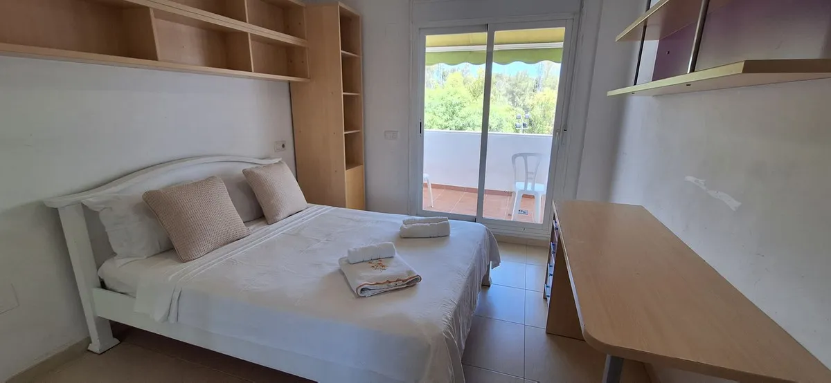 9ad286dc-9d32-4c24-9b61-e28eb04b84ab