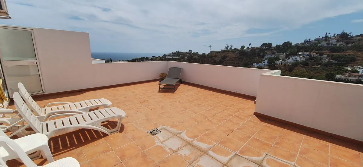 9d92648e-f5f7-4ba0-bb0e-2f7707d622fb