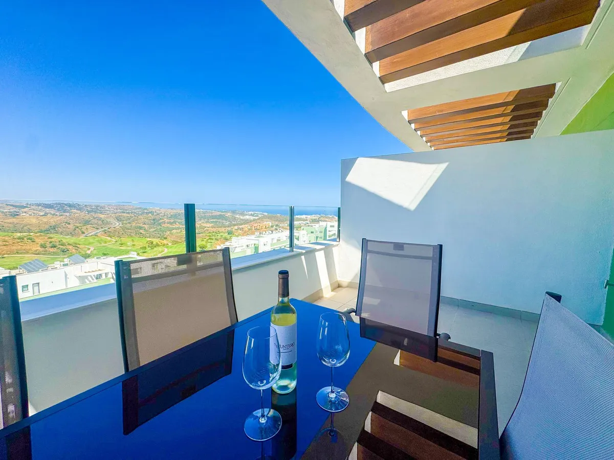 06af7faa-a6a9-4ba7-a7a9-cd431f1d3f94