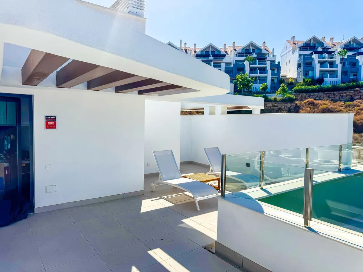 5a93403f-53e5-4971-b23e-767d636706ea