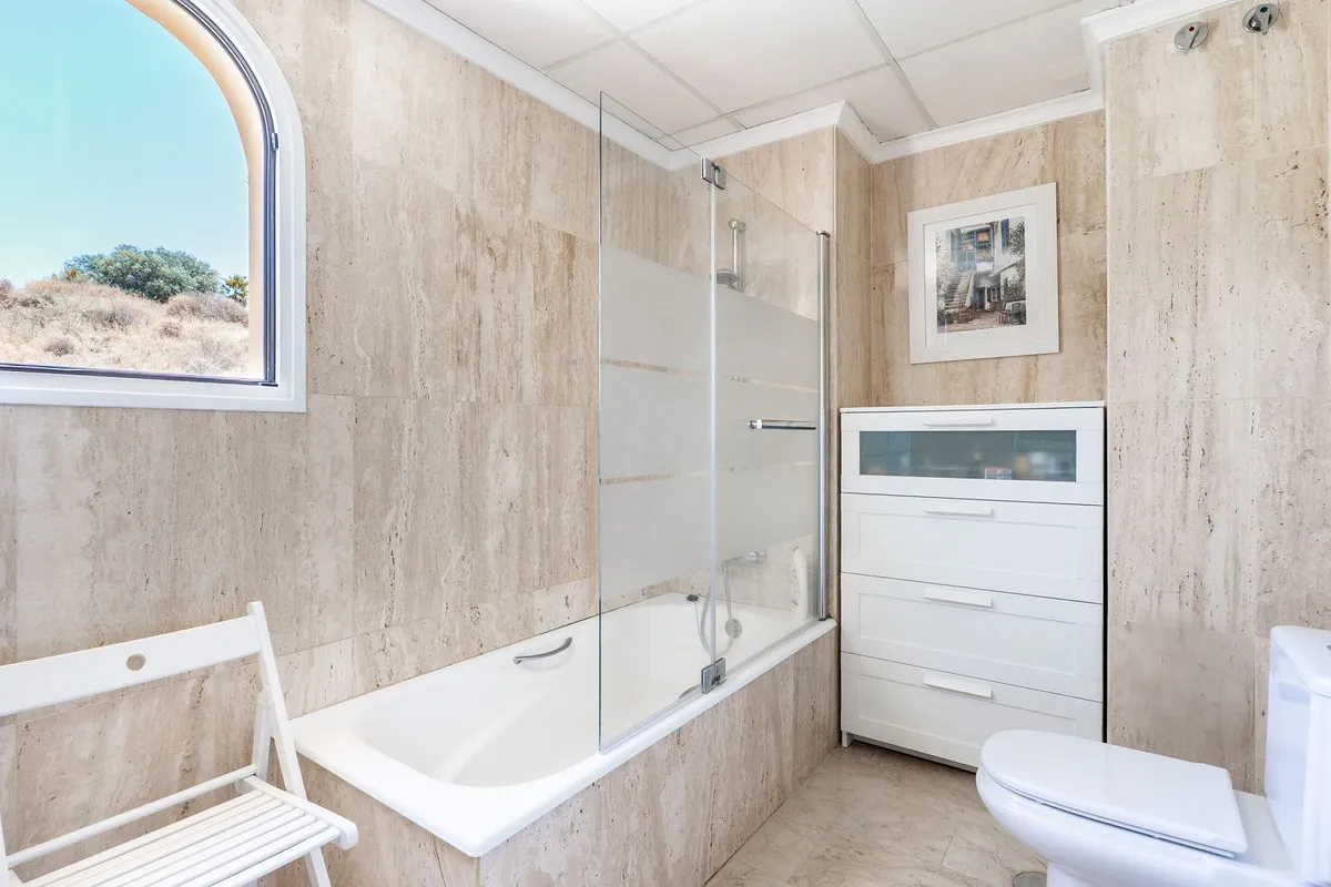 3140e5f1-30ba-466e-a644-d7a1036b77c1