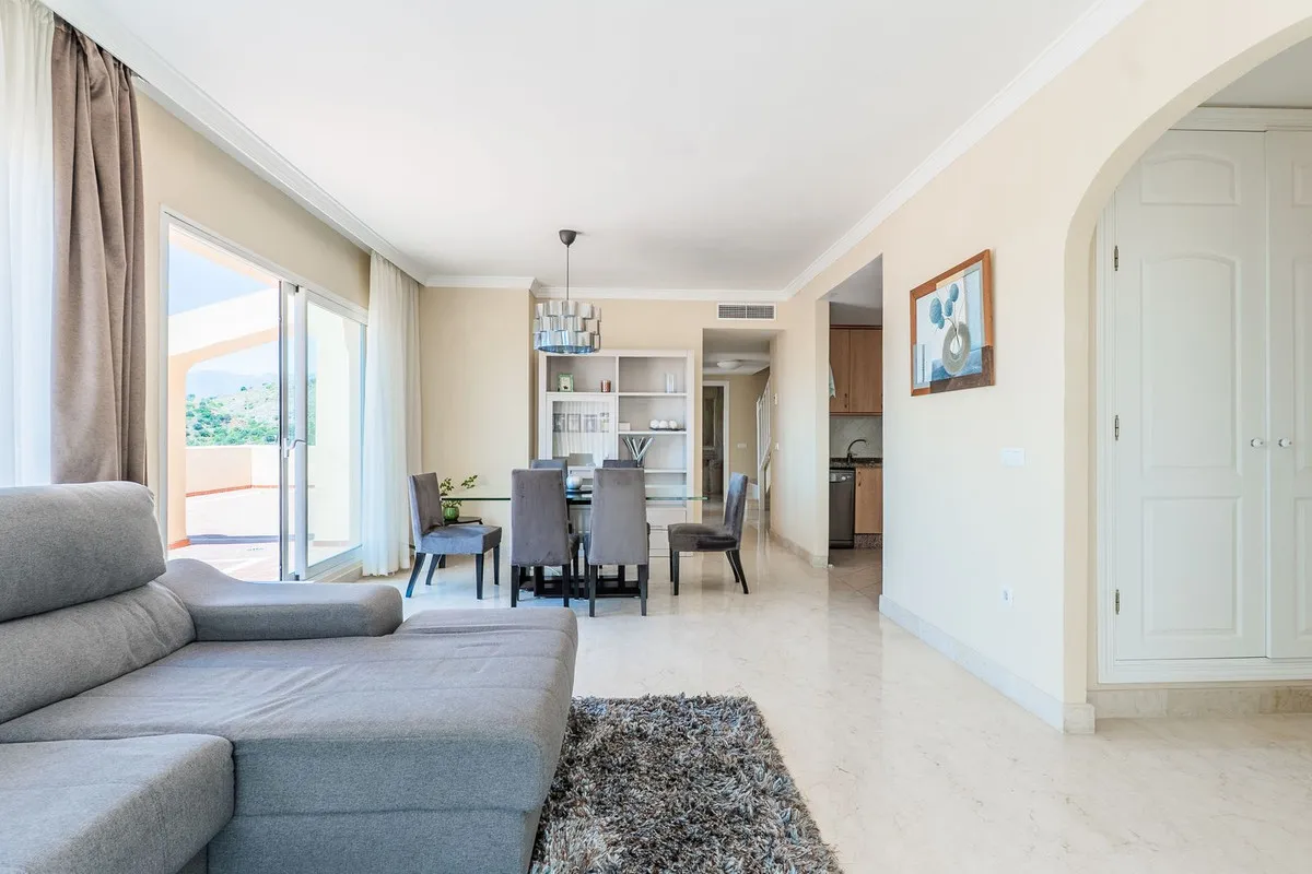 8ea2ce7e-fc8f-4f48-bb82-a14a1ee9ec9f