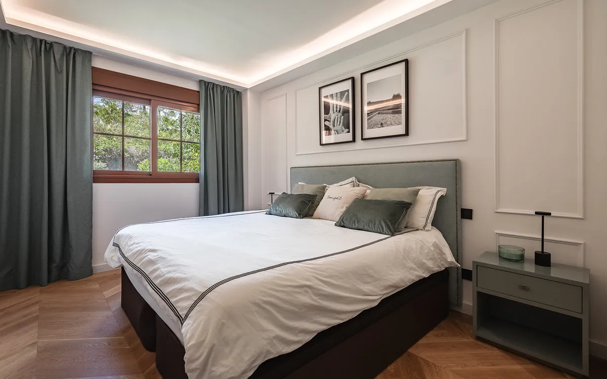 fe2f68c8-1e00-45ca-bf17-565acd65225e