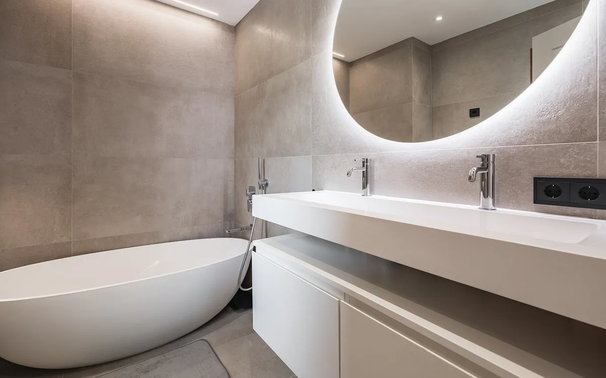 ffcb8a08-807e-499a-9114-b7b4646a9a73