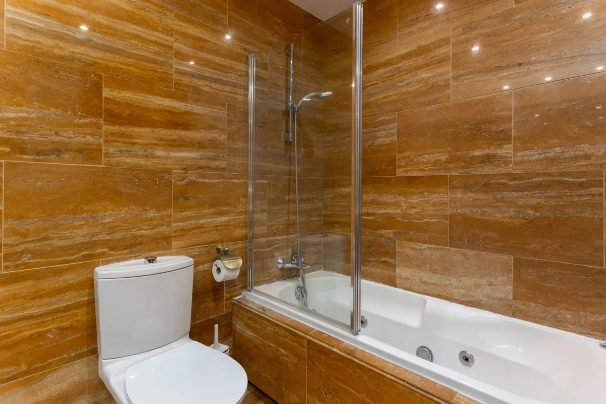 8552fb4e-ab5e-4ed3-95e8-5b2a5db57a38