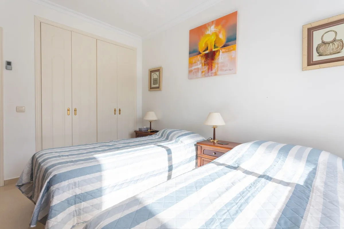 c56fd20e-e578-4912-9711-9df92da27ba4