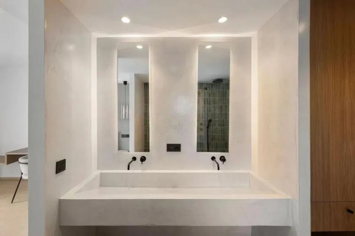 673325b7-10f0-4747-8e55-8ad02683c5e6