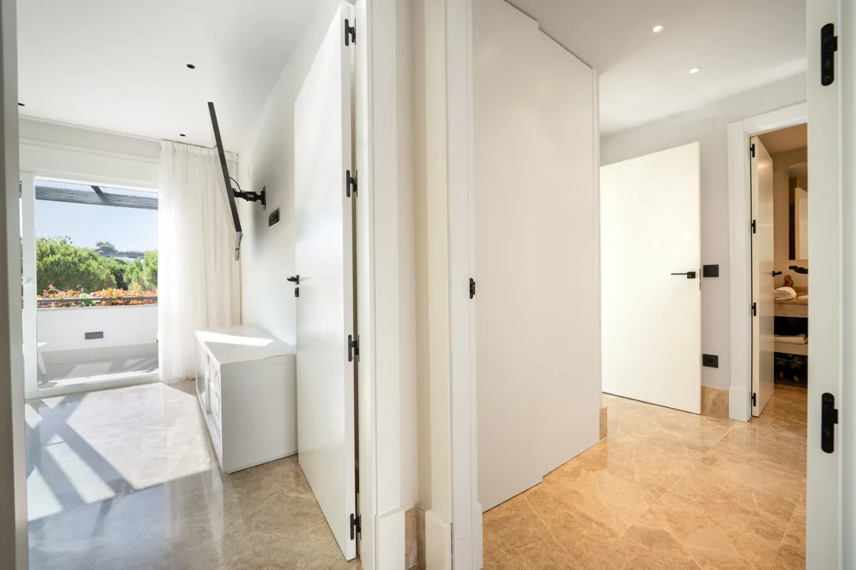 26bdddbb-6252-400d-86f0-371fe2d3920f