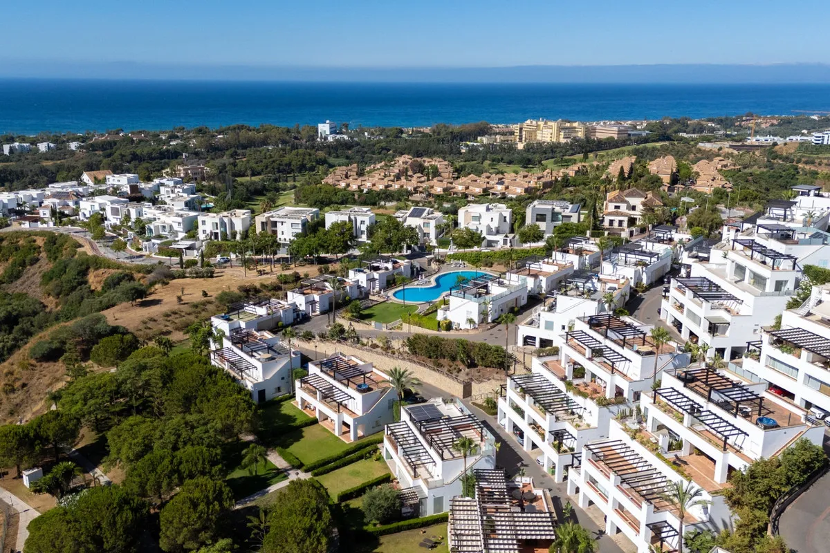 2e022dfc-c89a-40a7-8780-999b6ad14d67