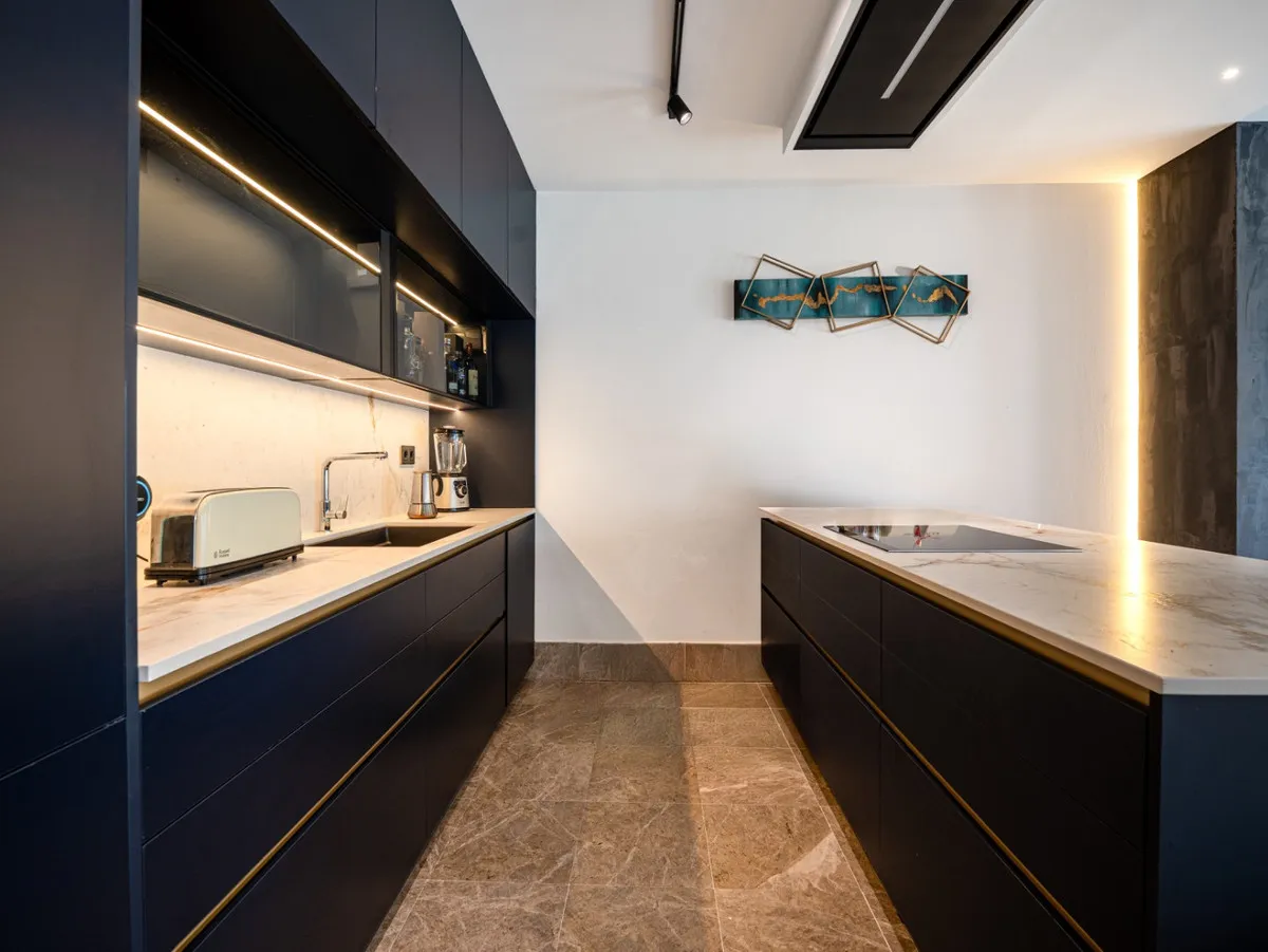 aebdd24a-4961-4c4a-b791-9159f2daaa16