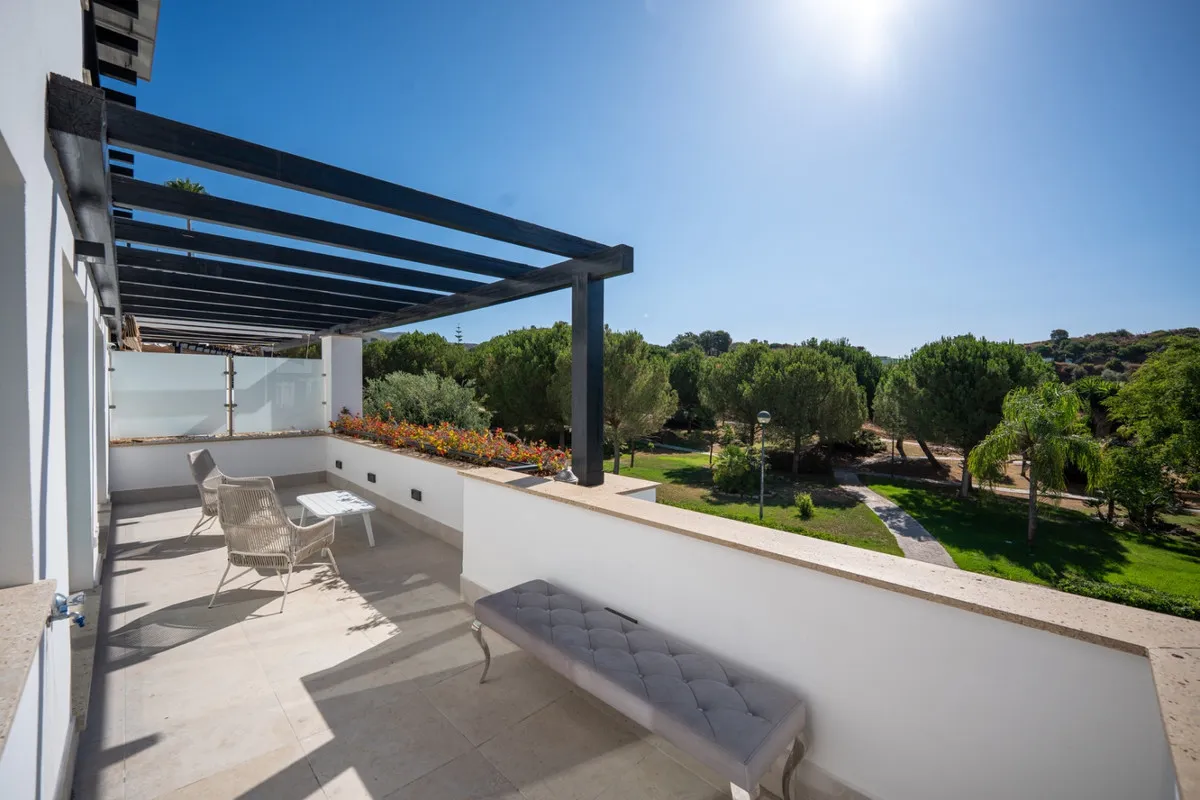 cf6d9d48-1643-4036-b015-cff87dcf1849