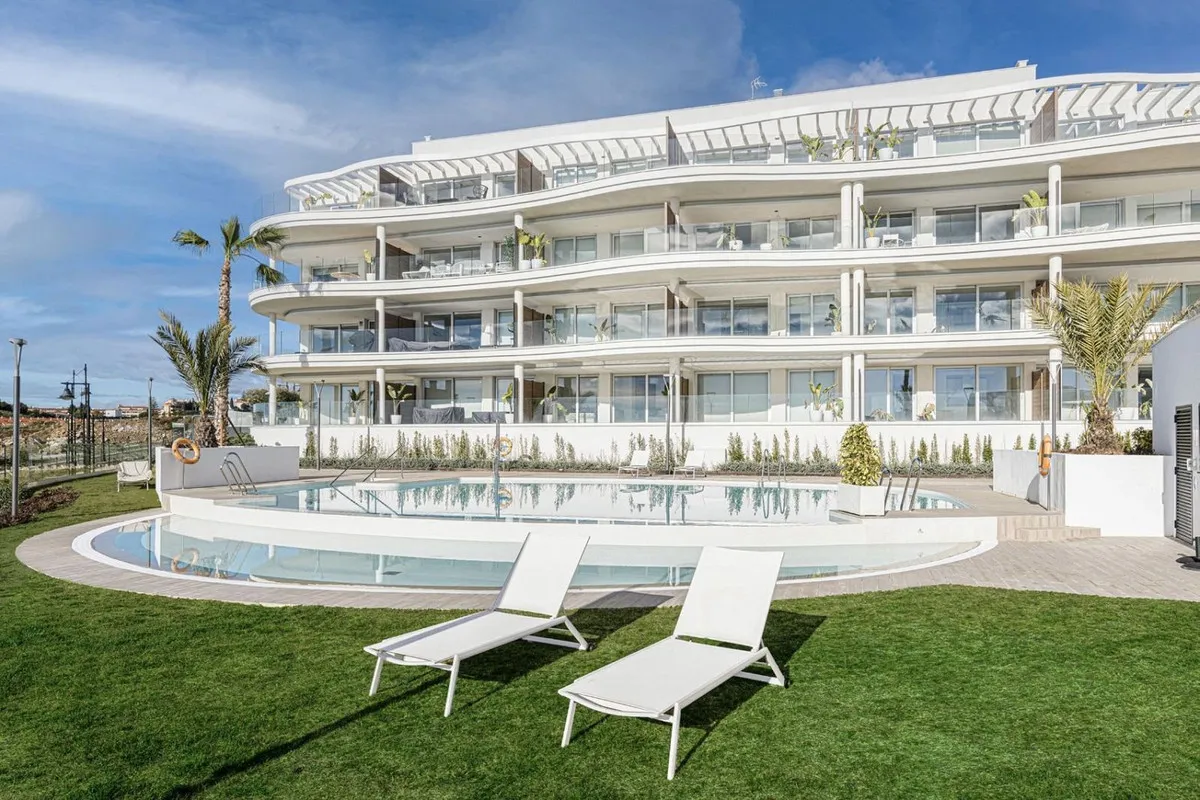 64f9bfb2-8d35-44c3-ba0e-26d964838994