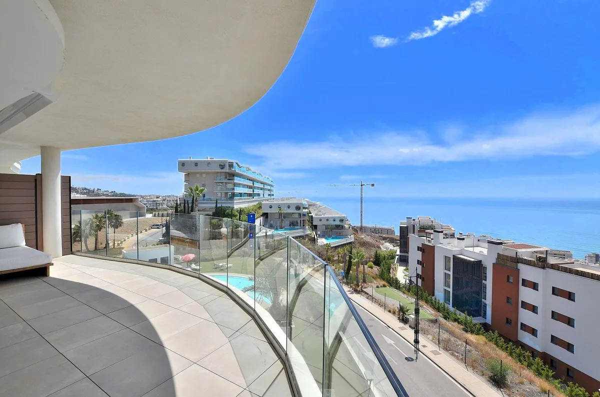 6ffec851-7538-4765-85f0-eb43fe6fc265