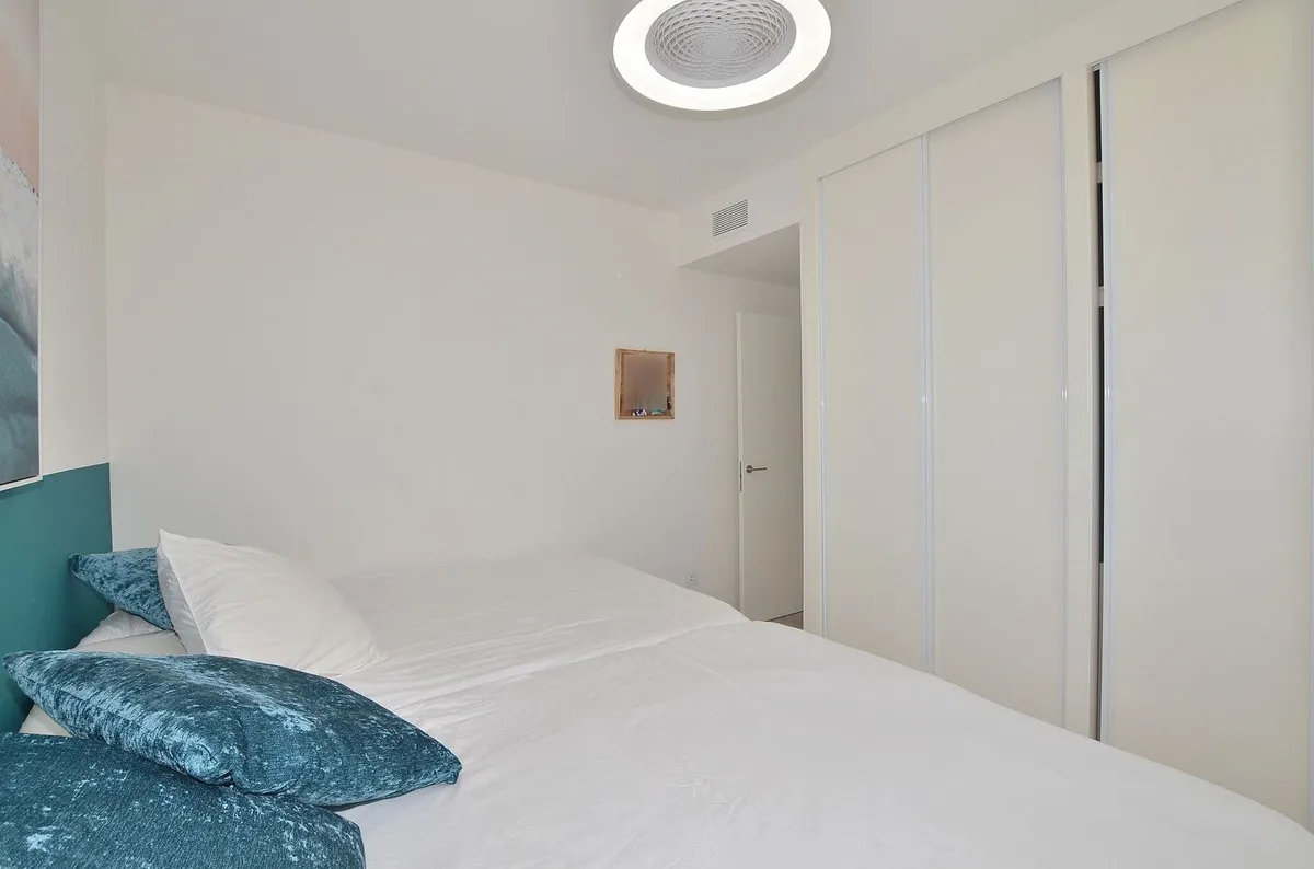 99442c7a-774a-4b38-ae16-e148aba89f1e