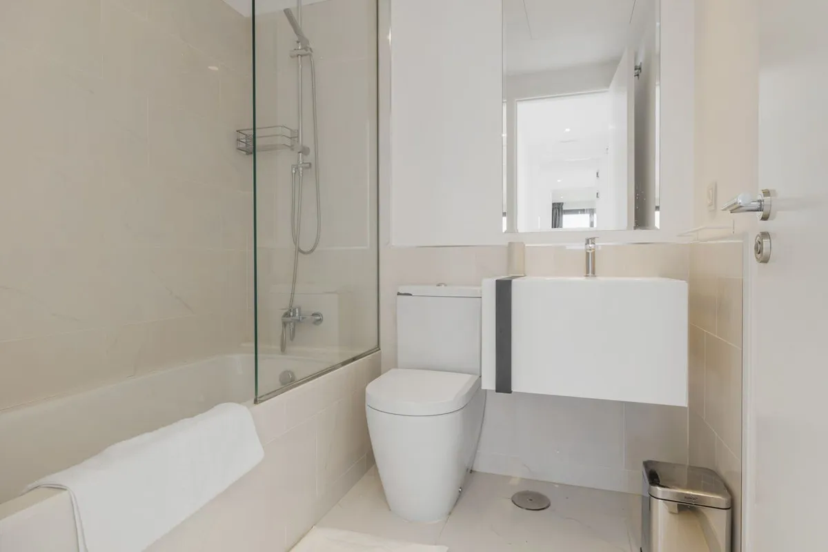 6009fe9b-c5f4-4b70-8fd1-f1a858fddb6b