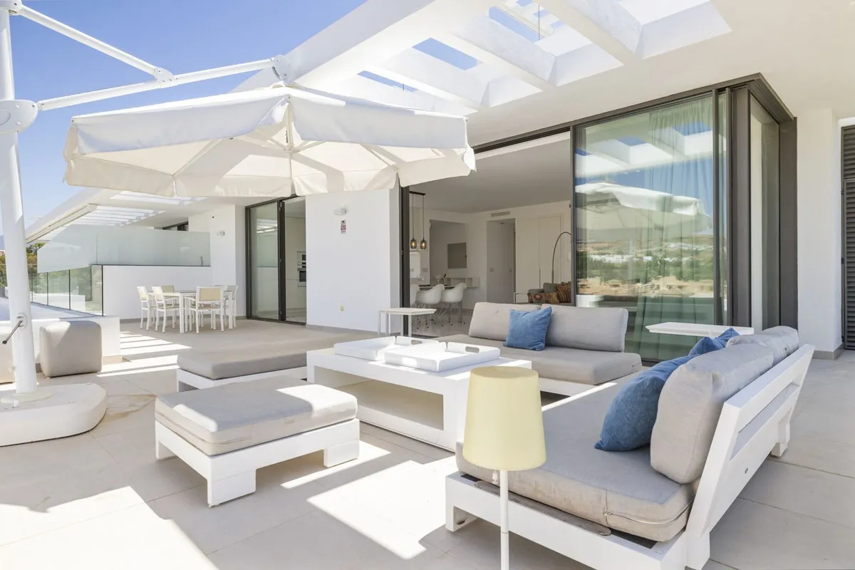 78d40f48-57cf-46a2-8934-8018bc14b72a