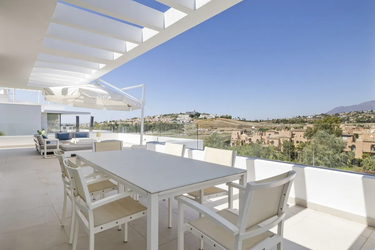 b7900a37-40cb-4a73-8541-ce0a82dff8a6