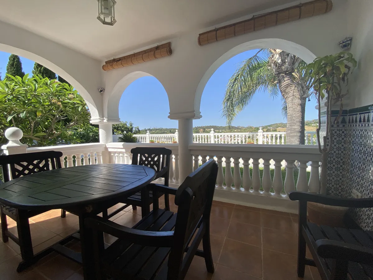 c318c3dc-2bba-4eef-a659-262efee3d9e9