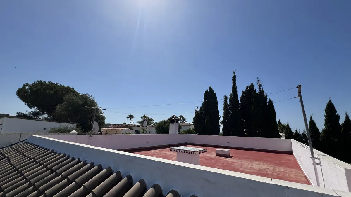 fbf4faca-74cb-4e4e-b38f-dab64b7f359f