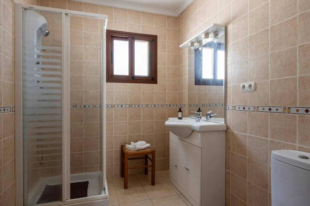 60404b86-53ba-43ce-aa8b-b37499b9c538