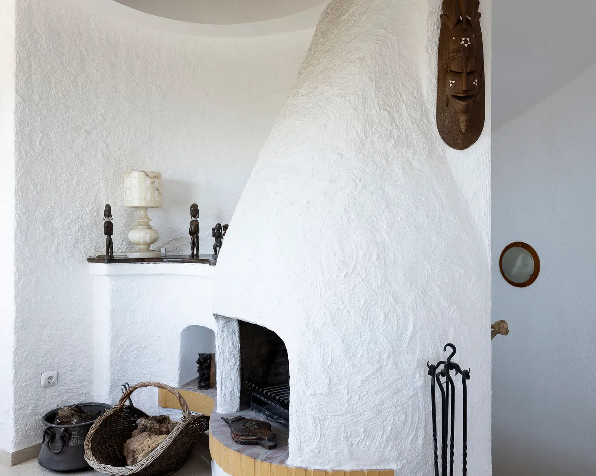 6c9d8f71-0e3d-4c07-bb92-33536f1bc221