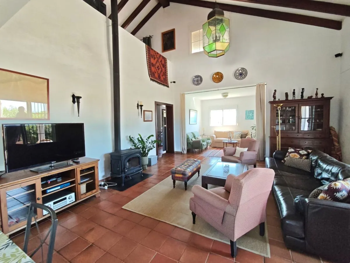 d3e75713-71b1-40b0-b877-0a0fa2fe112e