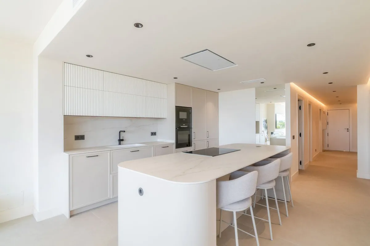 48e4712b-adf0-490e-821d-9affdd0c9a8d