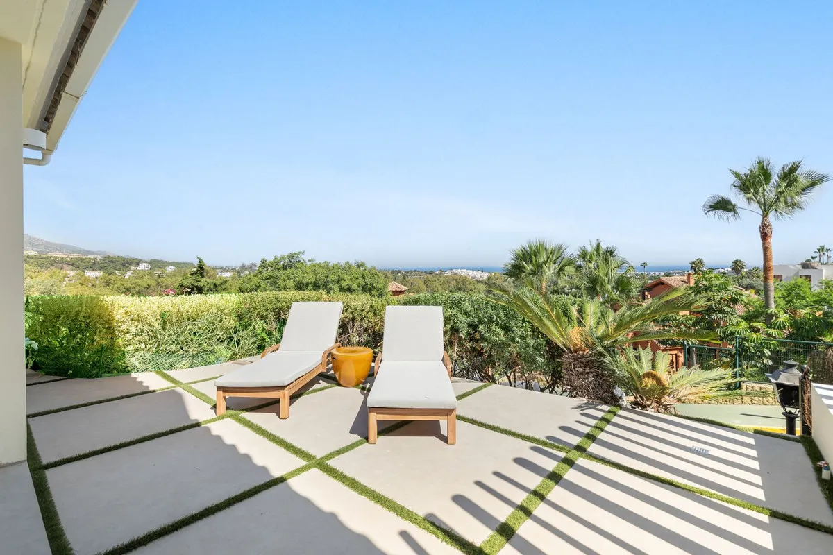 97635eb8-0200-4aac-8317-a0632f9b001a