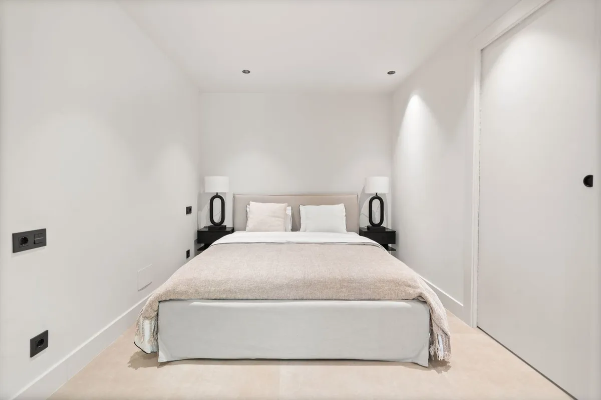 7407b2da-acf7-4269-870c-72c44da6250d