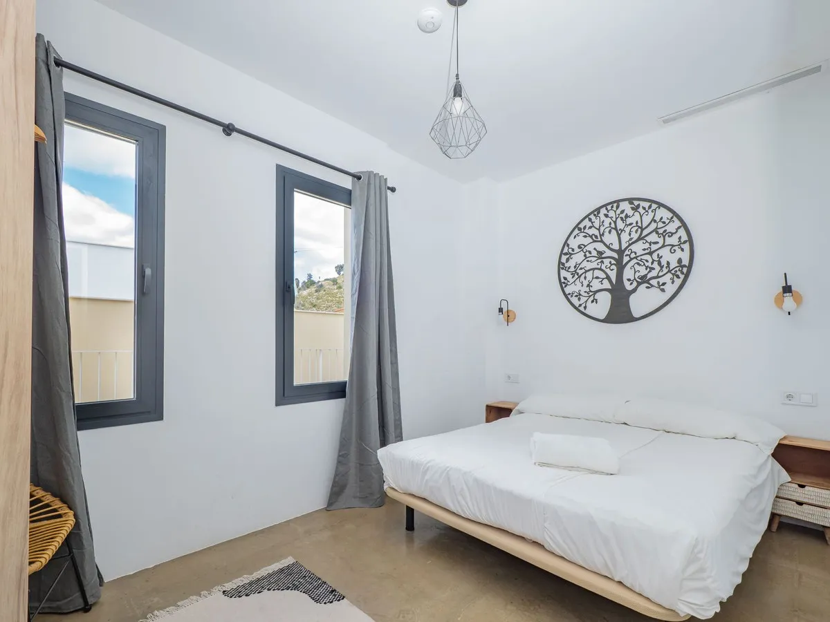 8a303cca-cf55-43c9-976b-a1c418ac5216