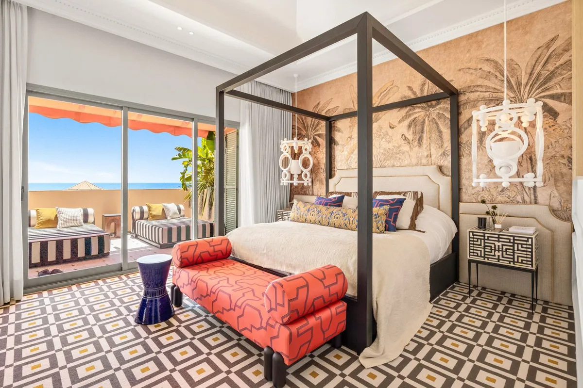 4a187c0c-4f9d-493a-b9fd-a3d3e7938eff