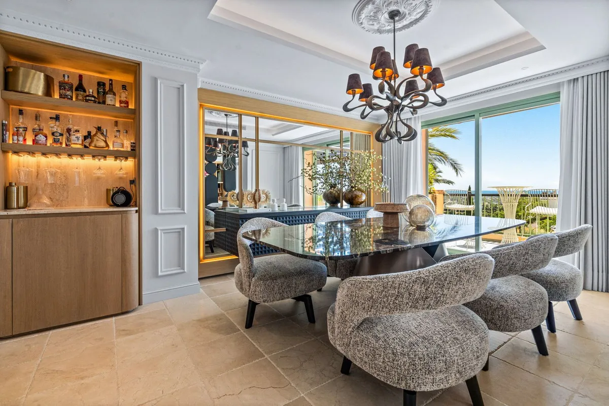 761d099e-e965-4f39-babf-c1698190132a