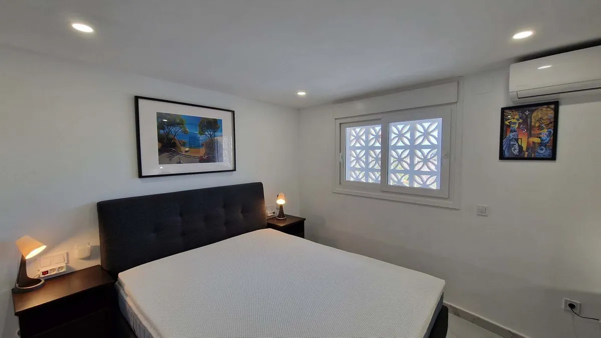 74ef4369-8969-4086-948b-d1aa1cda2459