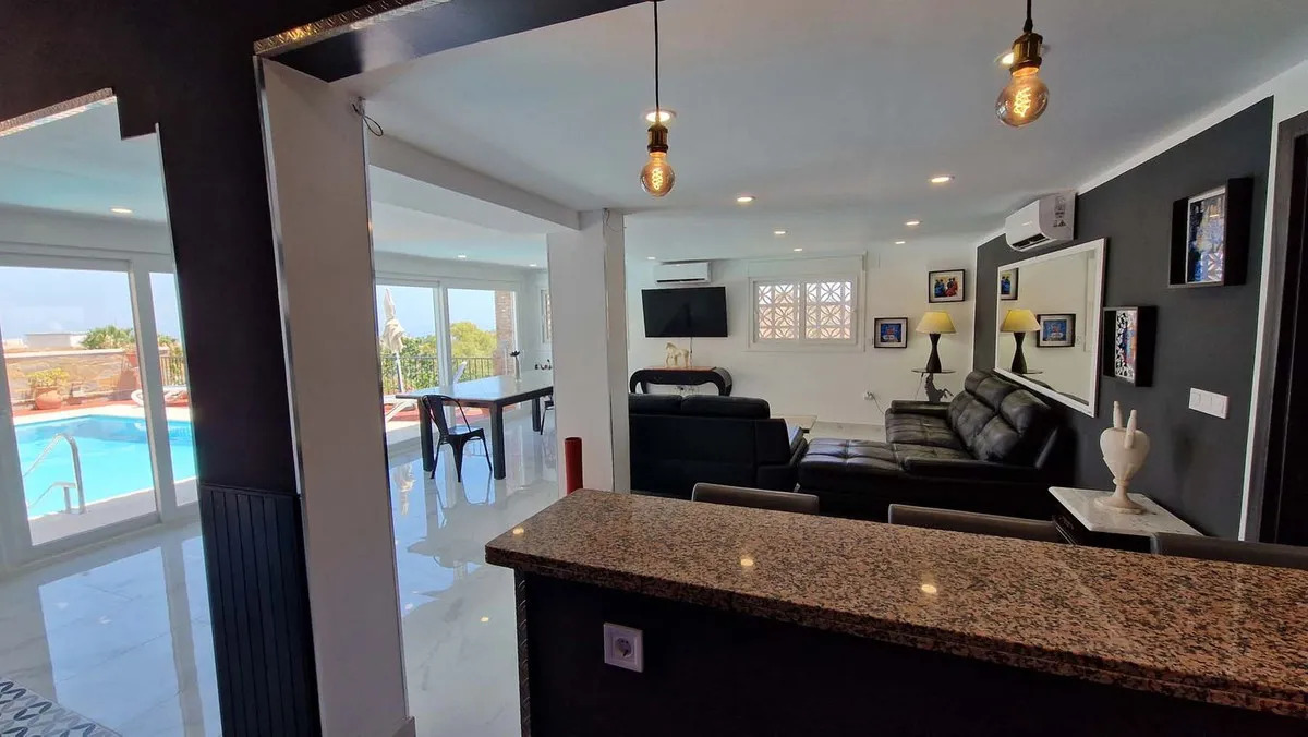 778a7a44-6b14-4ddb-9a10-75f6bd15f05e