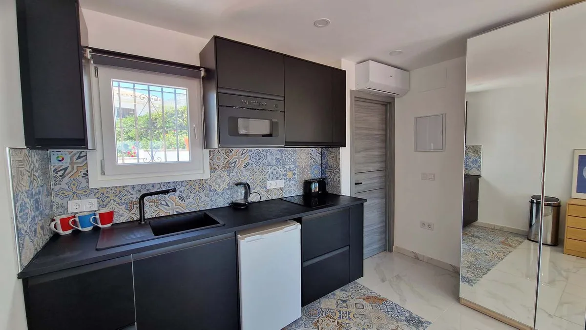 95845b49-6706-4f1e-925f-398d869ca9dc