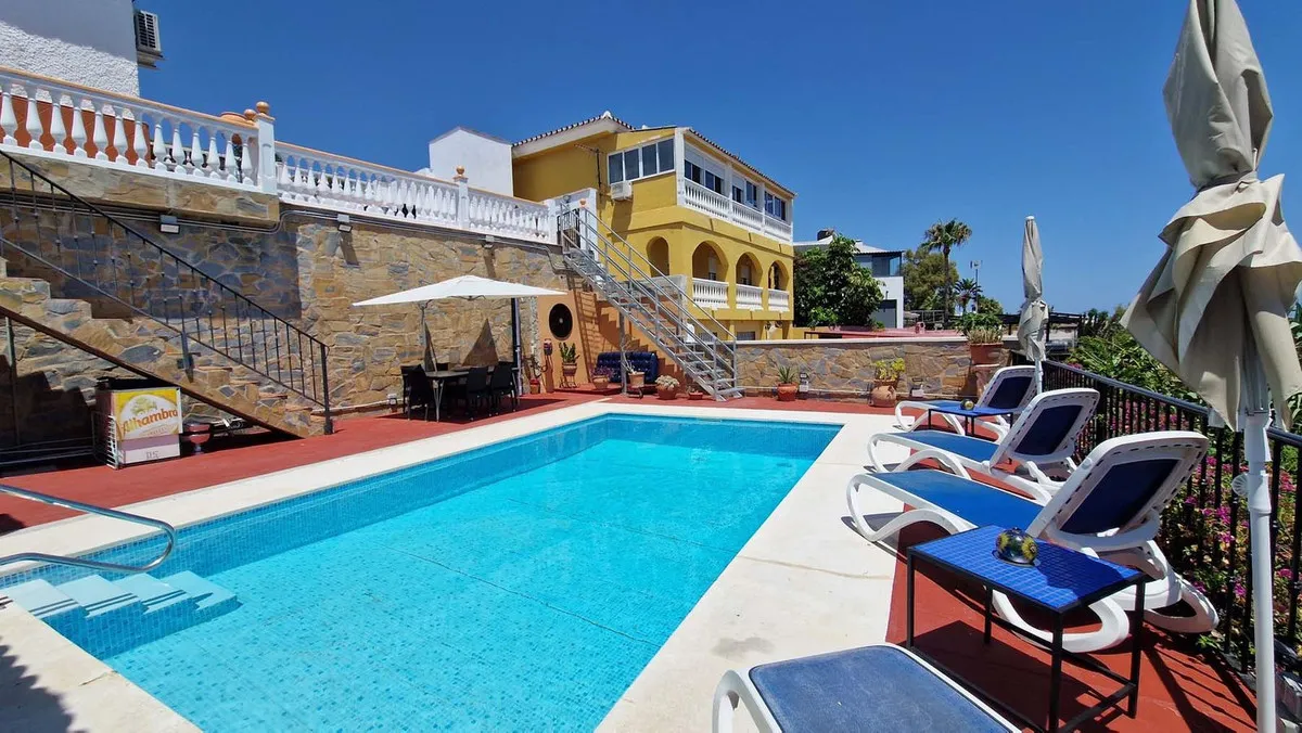 a2024c5b-4085-47f8-a68c-fb4ab8287837