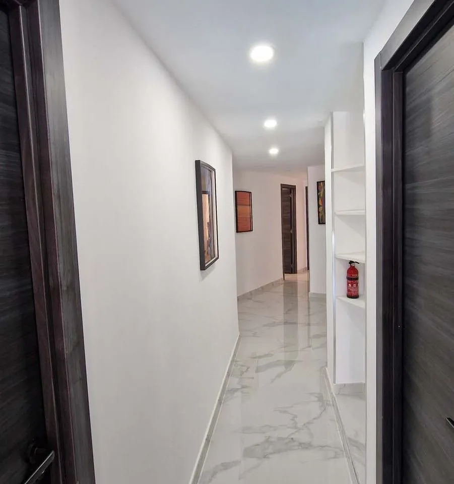 aea01cd7-8c54-47d3-8df6-ecee09647393