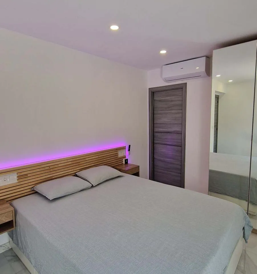 bd7dbaa3-3f1f-441d-bb77-65776e0795e4