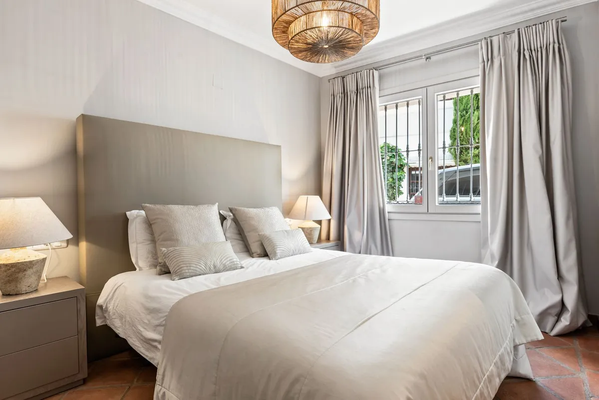 0f0a27a0-667c-48a5-b2f5-1a9614d39b4c