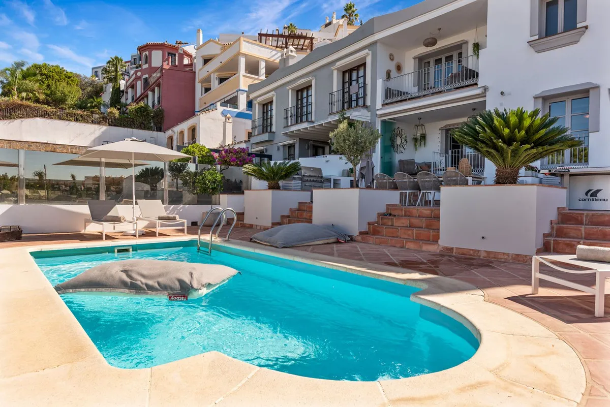 32d29c64-a1f9-4601-a625-45437956f8ad