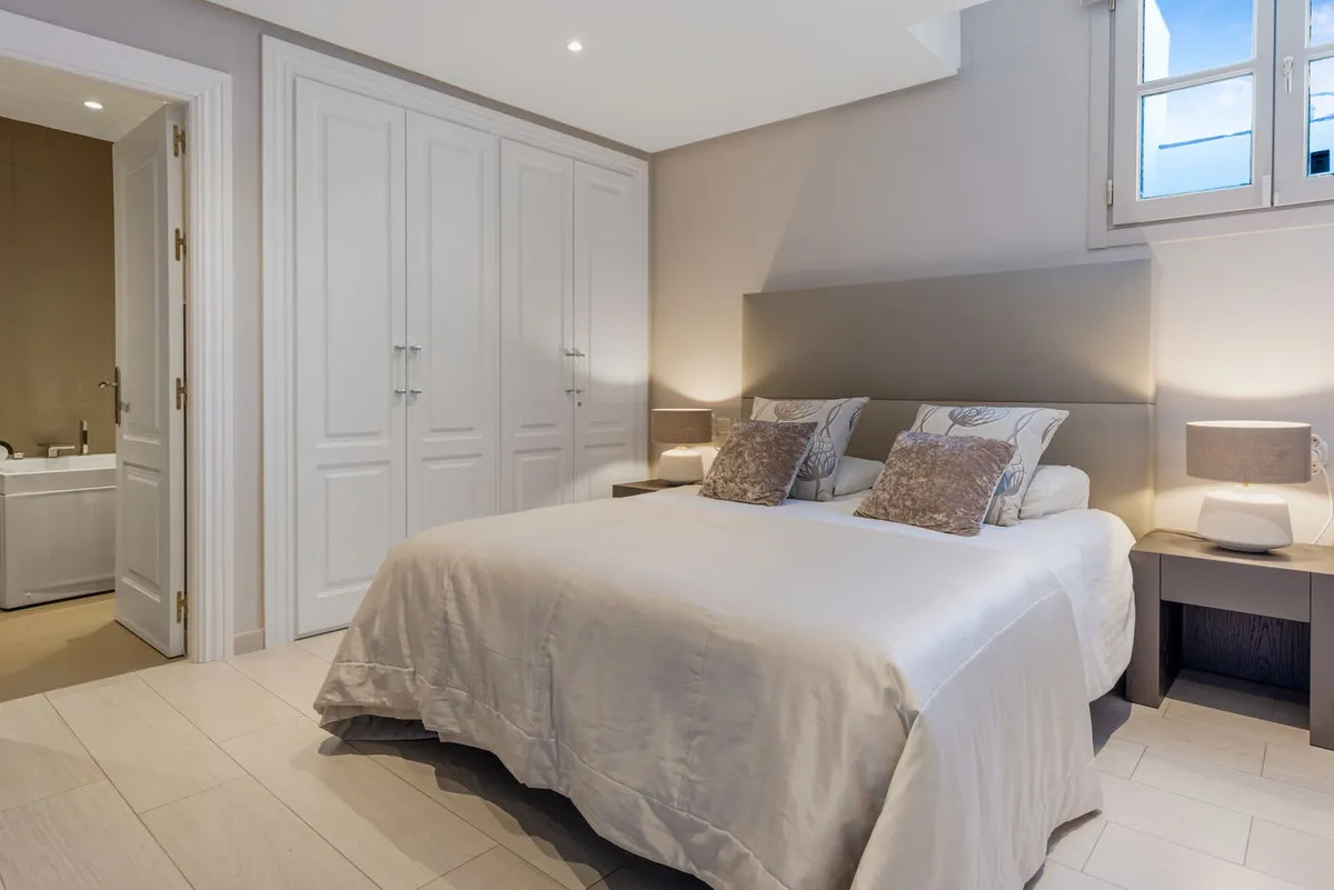 40e2edfd-1507-425b-b39b-df5c2b40c8dd