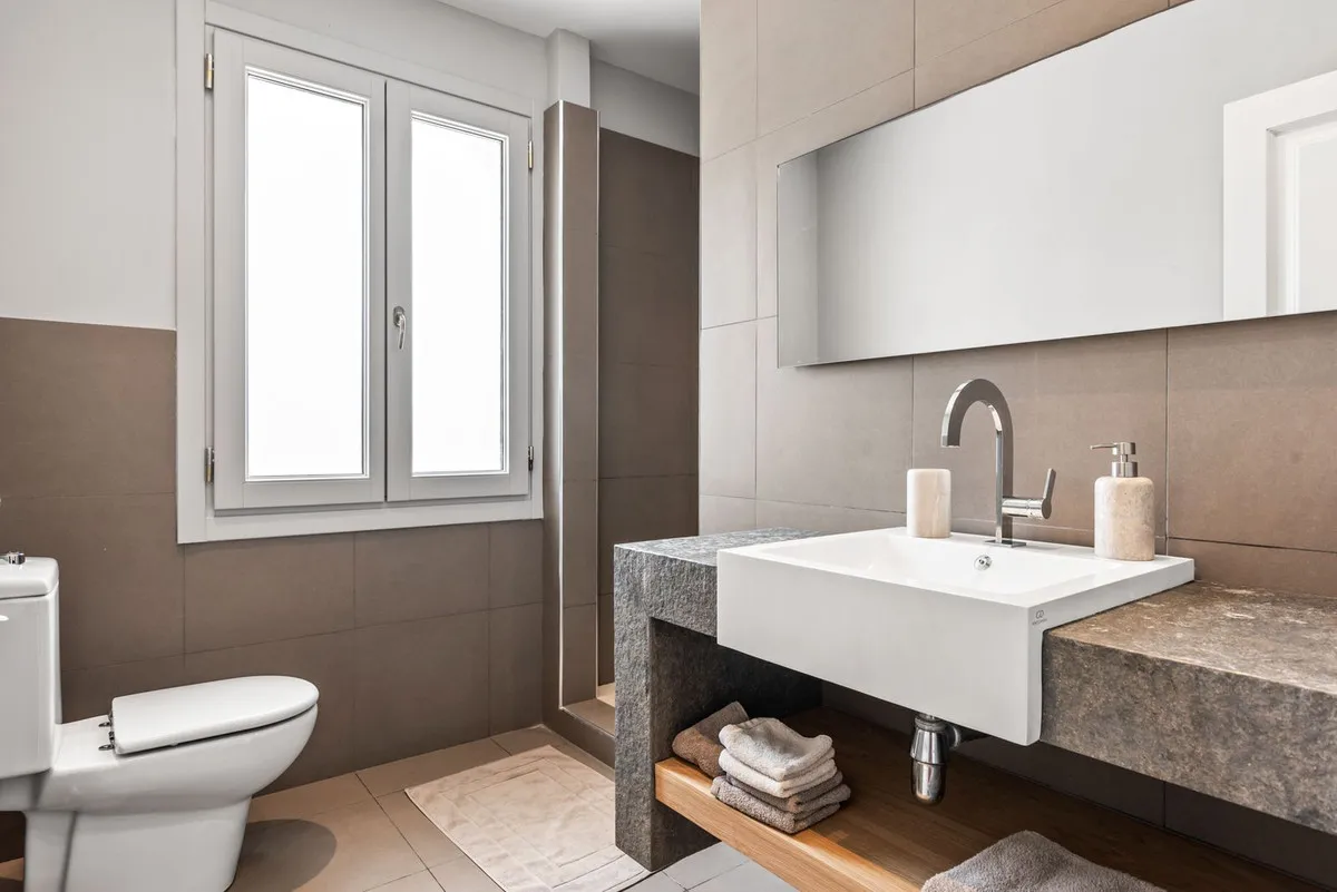 85c5d12a-a8f8-44cd-84ec-a8c1bca80e5e